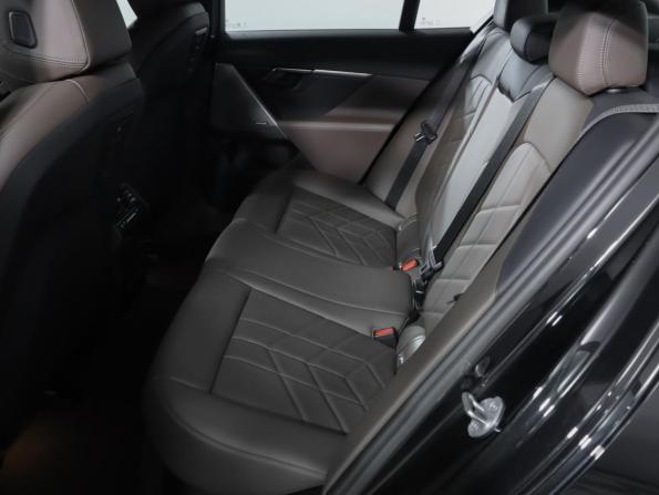BMW 5 серии VIII (G60/G61/G68) с пробегом 2024 года, цена 6 910 000 рублей, 45632 км, седан, Автокод Объявления