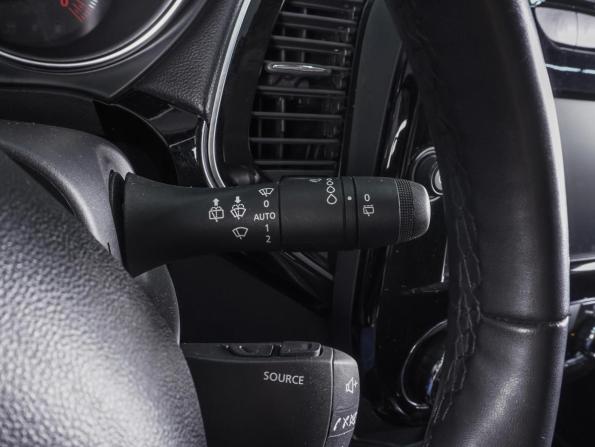 Renault Kaptur I Рестайлинг с пробегом 2021 года, цена 1 480 000 рублей, 92159 км, внедорожник, Автокод Объявления