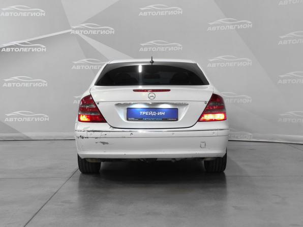 Mercedes-Benz E-Класс III (W211 S211) с пробегом 2005 года, цена 805 000 рублей, 301229 км, седан, Автокод Объявления