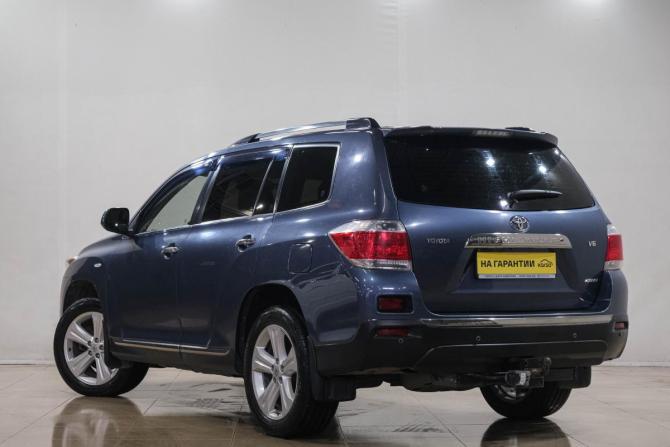 Toyota Highlander II (XU40) Рестайлинг с пробегом 2013 года, цена 2 379 000 рублей, 280000 км, внедорожник, Автокод Объявления