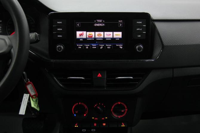 Volkswagen Polo VI с пробегом 2021 года, цена 1 623 000 рублей, 70148 км, лифтбек, Автокод Объявления