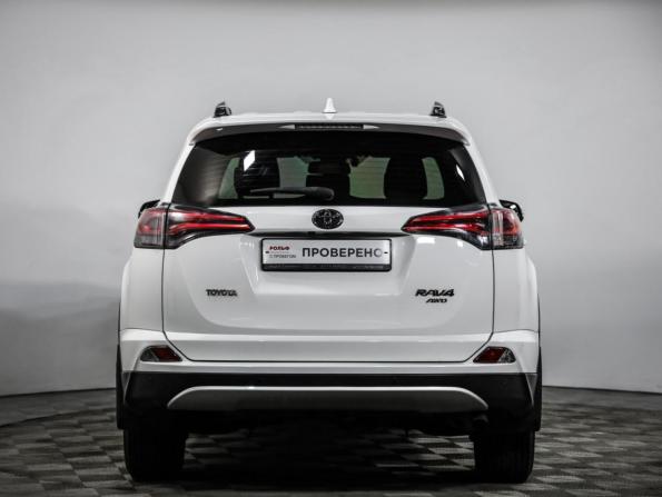 Toyota RAV4 IV (XA40) Рестайлинг с пробегом 2015 года, цена 2 099 000 рублей, 198274 км, внедорожник, Автокод Объявления