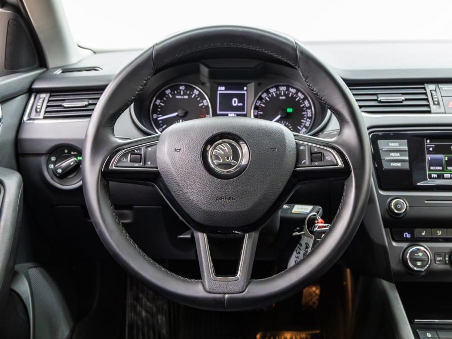 Skoda Octavia III (A7) Волгоград  - изображение 13