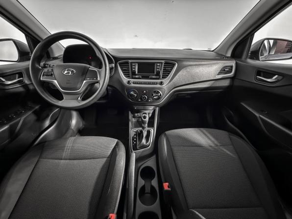 Hyundai Solaris II с пробегом 2018 года, цена 1 195 000 рублей, 144534 км, седан, Автокод Объявления