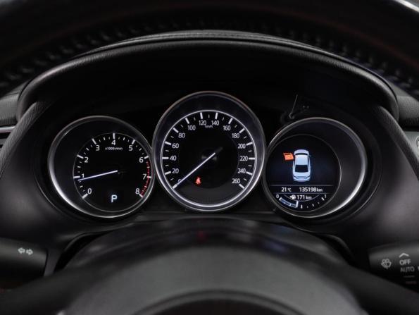 Mazda 6 III (GJ) Рестайлинг с пробегом 2018 года, цена 2 100 000 рублей, 135198 км, седан, Автокод Объявления