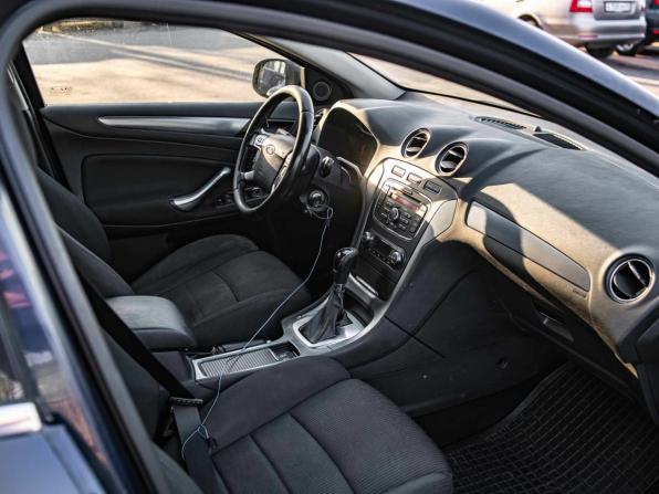Ford Mondeo IV Рестайлинг с пробегом 2013 года, цена 754 000 рублей, 337745 км, седан, Автокод Объявления