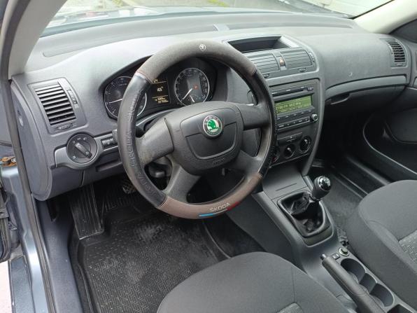 Skoda Octavia II (A5) Рестайлинг с пробегом 2013 года, цена 529 000 рублей, 227930 км, лифтбек, Автокод Объявления