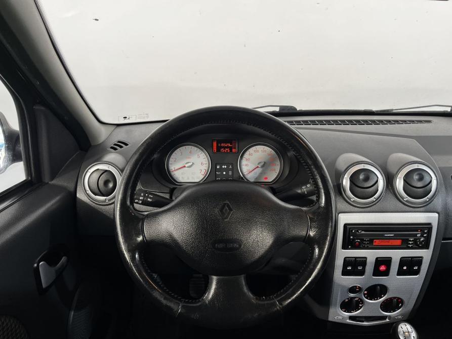 Renault Logan I Великий Новгород  - изображение 13