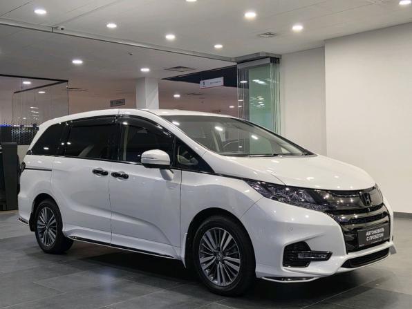 Honda Odyssey V Рестайлинг с пробегом 2017 года, цена 2 400 000 рублей, 159306 км, минивэн, Автокод Объявления