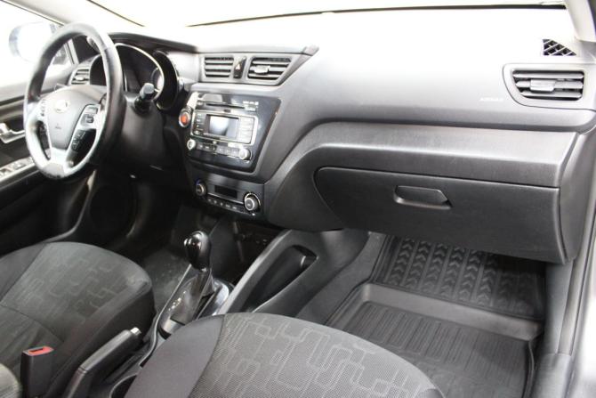 Kia Rio III Рестайлинг с пробегом 2016 года, цена 855 000 рублей, 198825 км, седан, Автокод Объявления