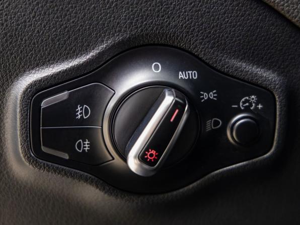 Audi Q5 I (8R) с пробегом 2012 года, цена 1 388 000 рублей, 117804 км, внедорожник, Автокод Объявления