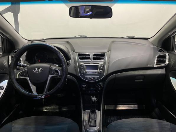 Hyundai Solaris I Рестайлинг с пробегом 2016 года, цена 1 059 900 рублей, 216511 км, седан, Автокод Объявления