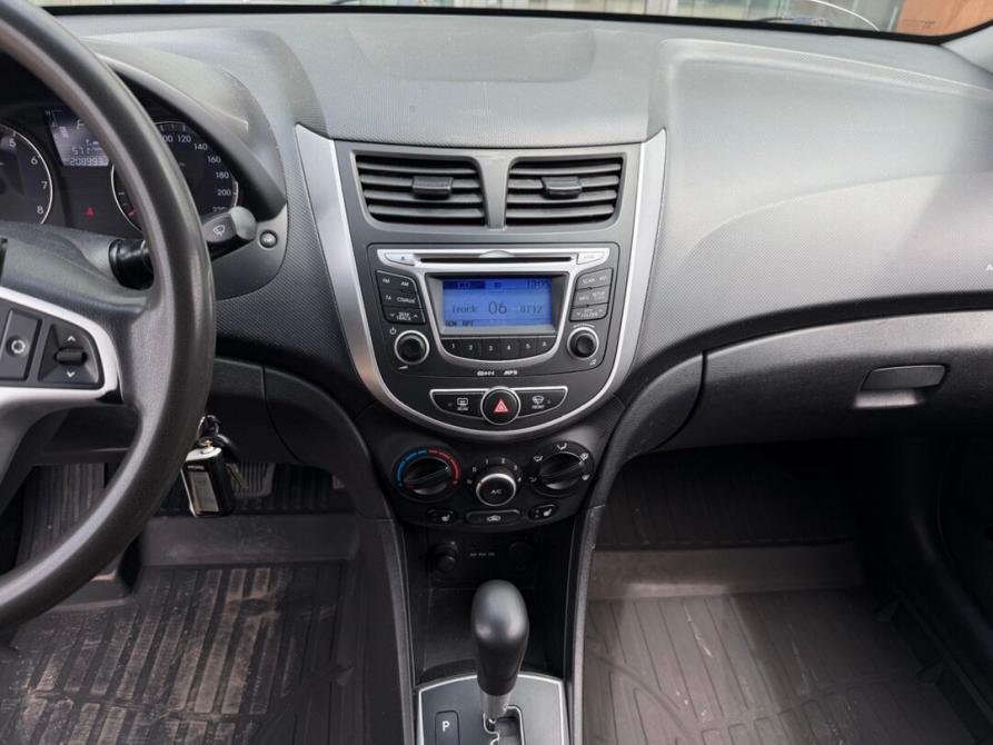 Hyundai Solaris I Оренбург  - изображение 10