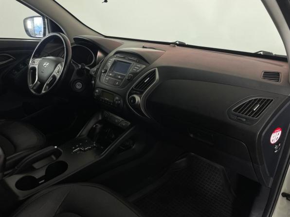 Hyundai ix35 I Рестайлинг с пробегом 2014 года, цена 1 317 000 рублей, 182519 км, внедорожник, Автокод Объявления