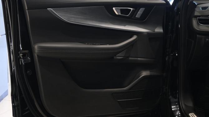 Chery Tiggo 7 Pro Plug-in Hybrid с пробегом 2023 года, цена 2 350 000 рублей, 4810 км, внедорожник, Автокод Объявления