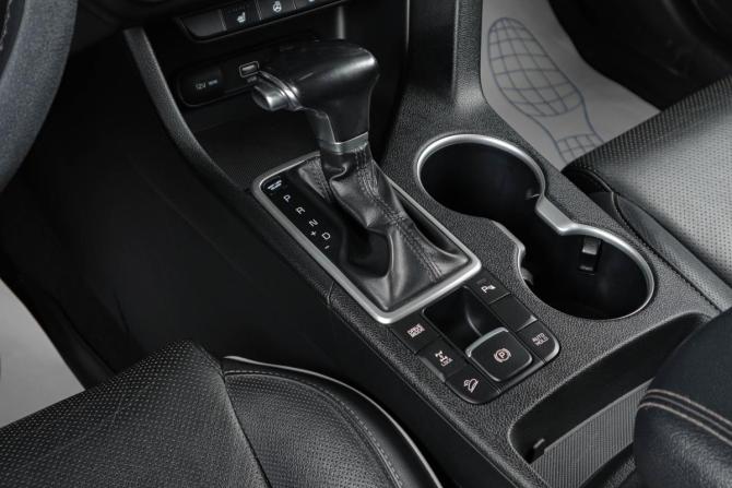 Kia Sportage IV Рестайлинг с пробегом 2019 года, цена 2 159 000 рублей, 173000 км, внедорожник, Автокод Объявления