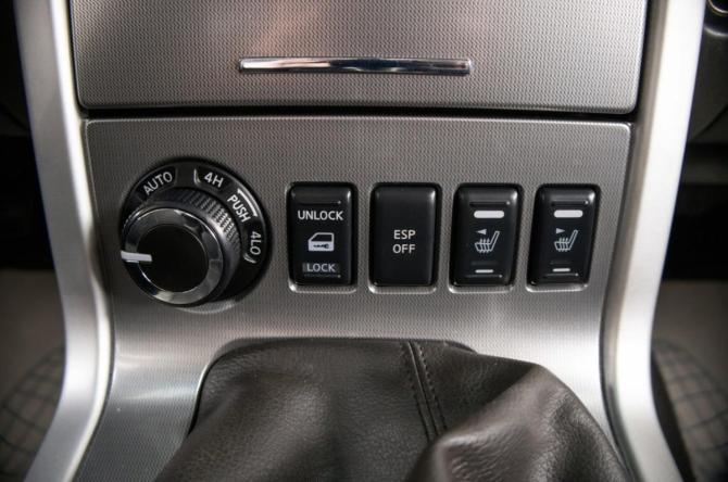 Nissan Pathfinder III Рестайлинг с пробегом 2012 года, цена 1 299 000 рублей, 216000 км, внедорожник, Автокод Объявления