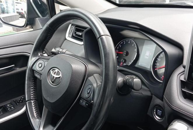 Toyota RAV4 V (XA50) с пробегом 2020 года, цена 2 390 000 рублей, 237519 км, внедорожник, Автокод Объявления