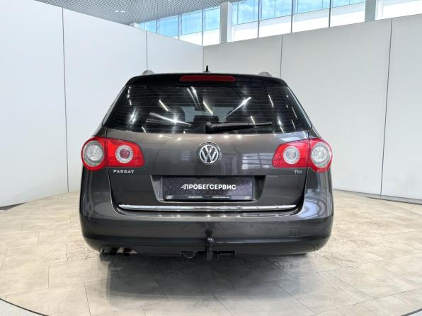 Volkswagen Passat B6 с пробегом 2008 года, цена 699 000 рублей, 298515 км, универсал, Автокод Объявления
