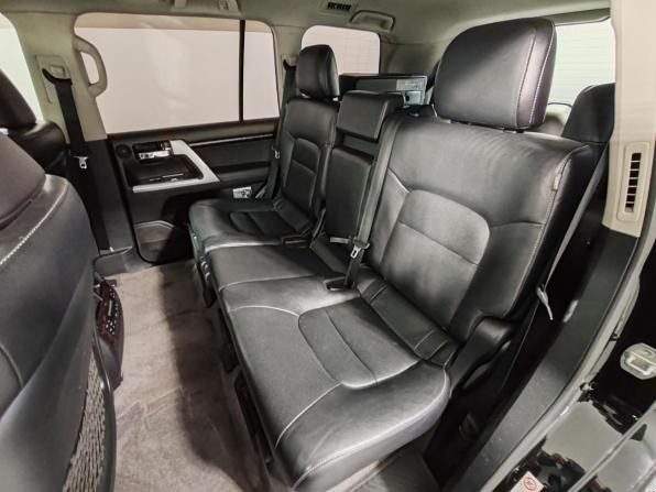 Toyota Land Cruiser 200 Series Рестайлинг 1 с пробегом 2015 года, цена 4 520 000 рублей, 185277 км, внедорожник, Автокод Объявления