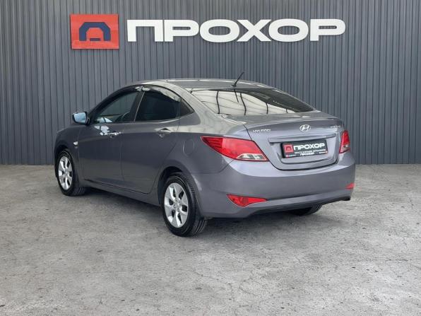 Hyundai Solaris I Рестайлинг с пробегом 2014 года, цена 937 000 рублей, 153334 км, седан, Автокод Объявления