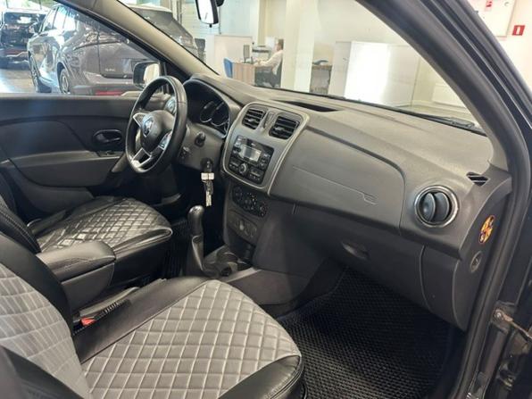 Renault Logan II Рестайлинг с пробегом 2019 года, цена 1 050 000 рублей, 72097 км, седан, Автокод Объявления