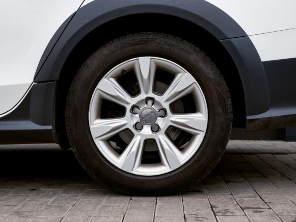 Audi A4 allroad IV (B8) Рестайлинг с пробегом 2013 года, цена 1 560 000 рублей, 280912 км, универсал, Автокод Объявления
