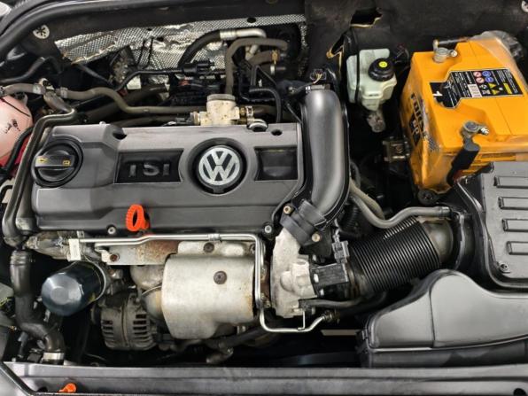 Volkswagen Jetta VI с пробегом 2011 года, цена 799 000 рублей, 233624 км, седан, Автокод Объявления