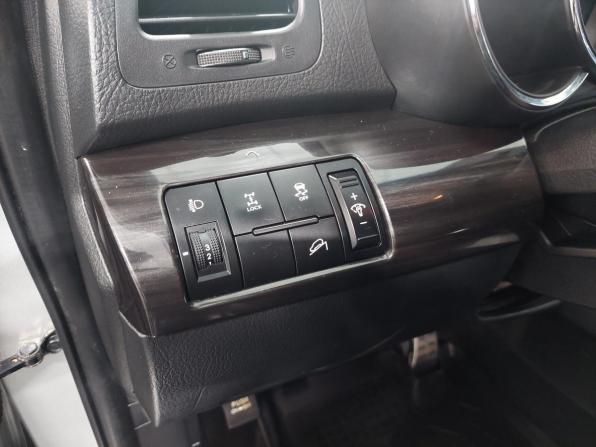 Kia Sorento II с пробегом 2011 года, цена 1 450 000 рублей, 165000 км, внедорожник, Автокод Объявления