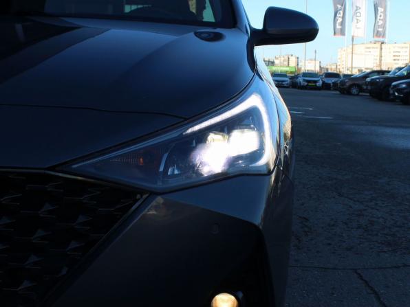 Hyundai Solaris II Рестайлинг с пробегом 2021 года, цена 1 789 000 рублей, 48385 км, седан, Автокод Объявления