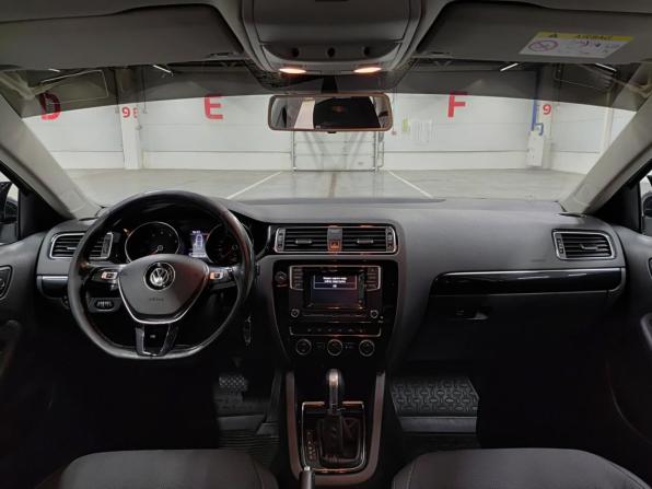 Volkswagen Jetta VI Рестайлинг с пробегом 2016 года, цена 1 130 000 рублей, 236090 км, седан, Автокод Объявления