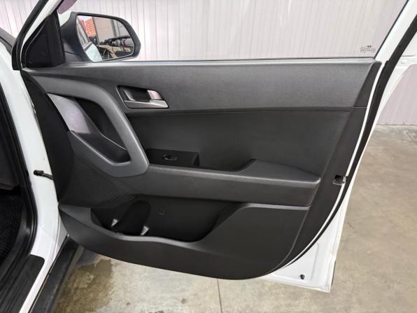 Hyundai Creta I с пробегом 2018 года, цена 1 747 000 рублей, 135986 км, внедорожник, Автокод Объявления