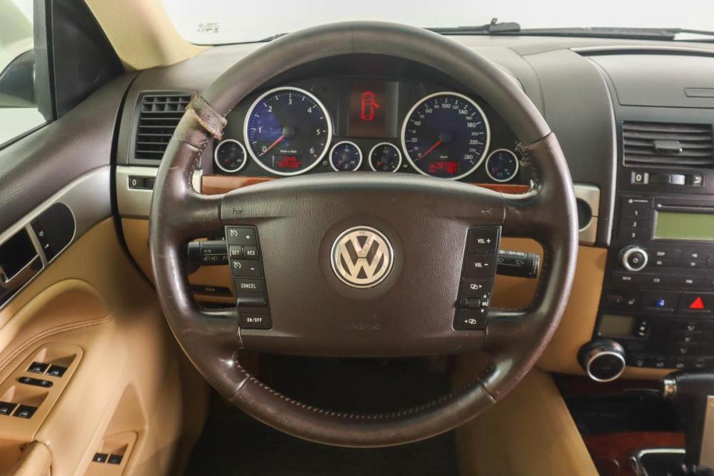 Volkswagen Touareg I Рестайлинг Пермь  - изображение 16