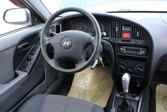 Hyundai Elantra III (XD2) Рестайлинг с пробегом 2006 года, цена 410 000 рублей, 254620 км, седан, Автокод Объявления