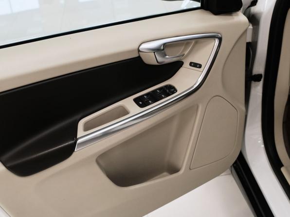 Volvo XC60 I с пробегом 2012 года, цена 1 445 000 рублей, 139316 км, внедорожник, Автокод Объявления