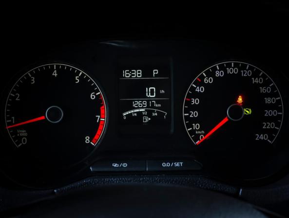 Volkswagen Polo V Рестайлинг с пробегом 2016 года, цена 1 108 000 рублей, 126916 км, седан, Автокод Объявления