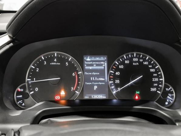 Lexus RX IV Рестайлинг с пробегом 2019 года, цена 4 250 000 рублей, 128206 км, внедорожник, Автокод Объявления