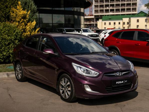 Hyundai Solaris I с пробегом 2013 года, цена 768 000 рублей, 171701 км, седан, Автокод Объявления