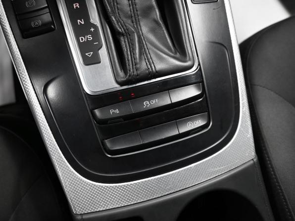 Audi A4 IV (B8) Рестайлинг с пробегом 2013 года, цена 1 095 000 рублей, 263747 км, седан, Автокод Объявления