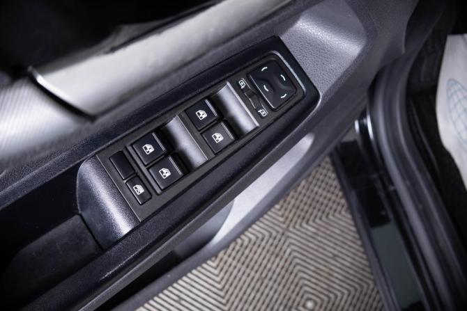 Lada (ВАЗ) Vesta I с пробегом 2021 года, цена 1 199 000 рублей, 92800 км, седан, Автокод Объявления