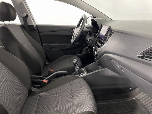 Hyundai Solaris II Рестайлинг с пробегом 2021 года, цена 1 656 000 рублей, 72382 км, седан, Автокод Объявления