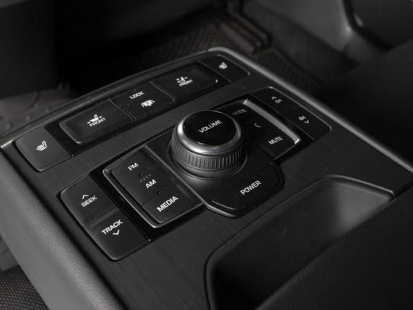 Genesis G80 I с пробегом 2017 года, цена 2 335 000 рублей, 118088 км, седан, Автокод Объявления