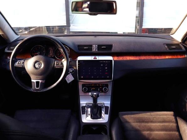 Volkswagen Passat B6 с пробегом 2010 года, цена 785 000 рублей, 219519 км, седан, Автокод Объявления