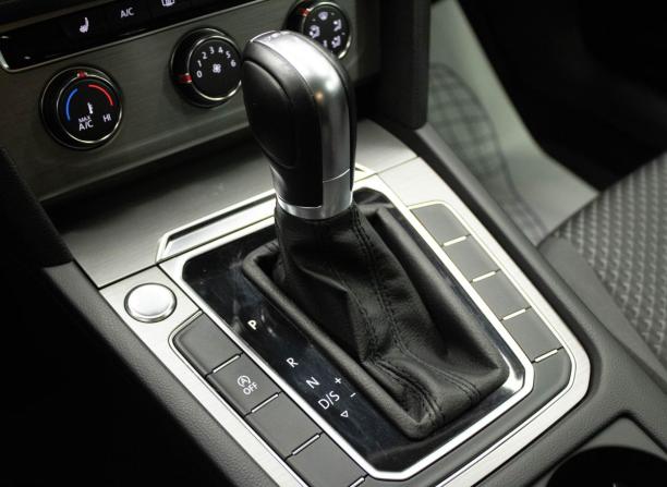 Volkswagen Passat B8 с пробегом 2018 года, цена 1 679 000 рублей, 113564 км, седан, Автокод Объявления