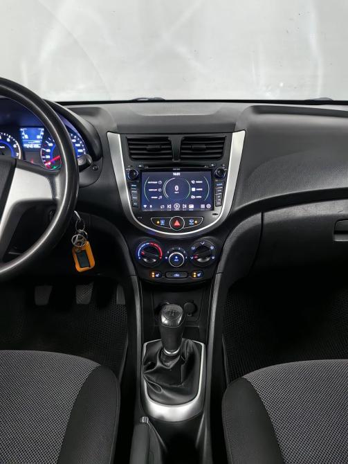 Hyundai Solaris I Москва  - изображение 12