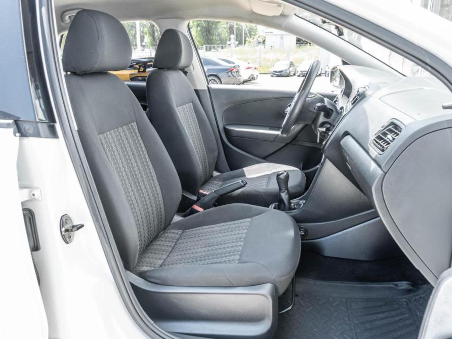 Volkswagen Polo V Рестайлинг Ставрополь  - изображение 8