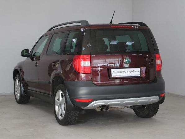 Skoda Yeti I с пробегом 2013 года, цена 799 900 рублей, 220174 км, внедорожник, Автокод Объявления