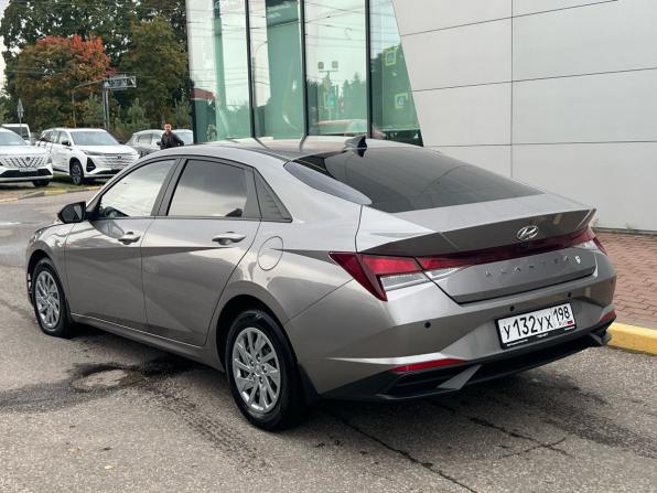 Hyundai Elantra VII (CN7) с пробегом 2021 года, цена 1 640 000 рублей, 133333 км, седан, Автокод Объявления