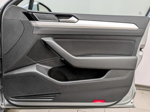 Volkswagen Passat B8 с пробегом 2019 года, цена 2 355 000 рублей, 78797 км, универсал, Автокод Объявления