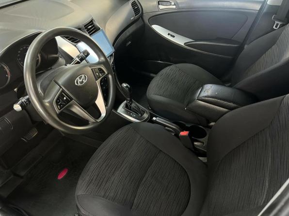 Hyundai Solaris I Рестайлинг с пробегом 2015 года, цена 1 075 423 рубля, 157000 км, седан, Автокод Объявления